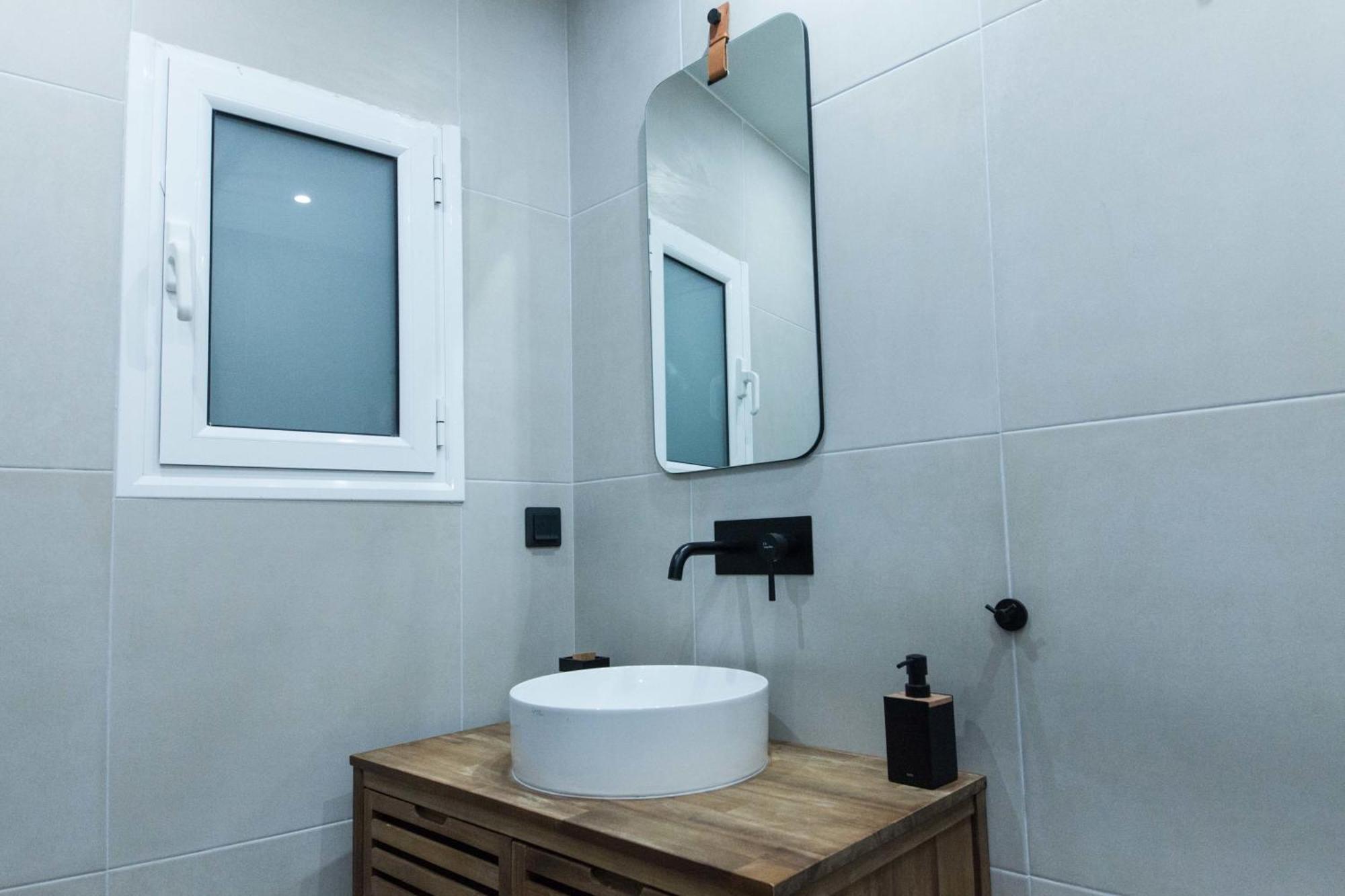 Acropolis View Modern Deluxe Suite With Balcony Athene Buitenkant foto
